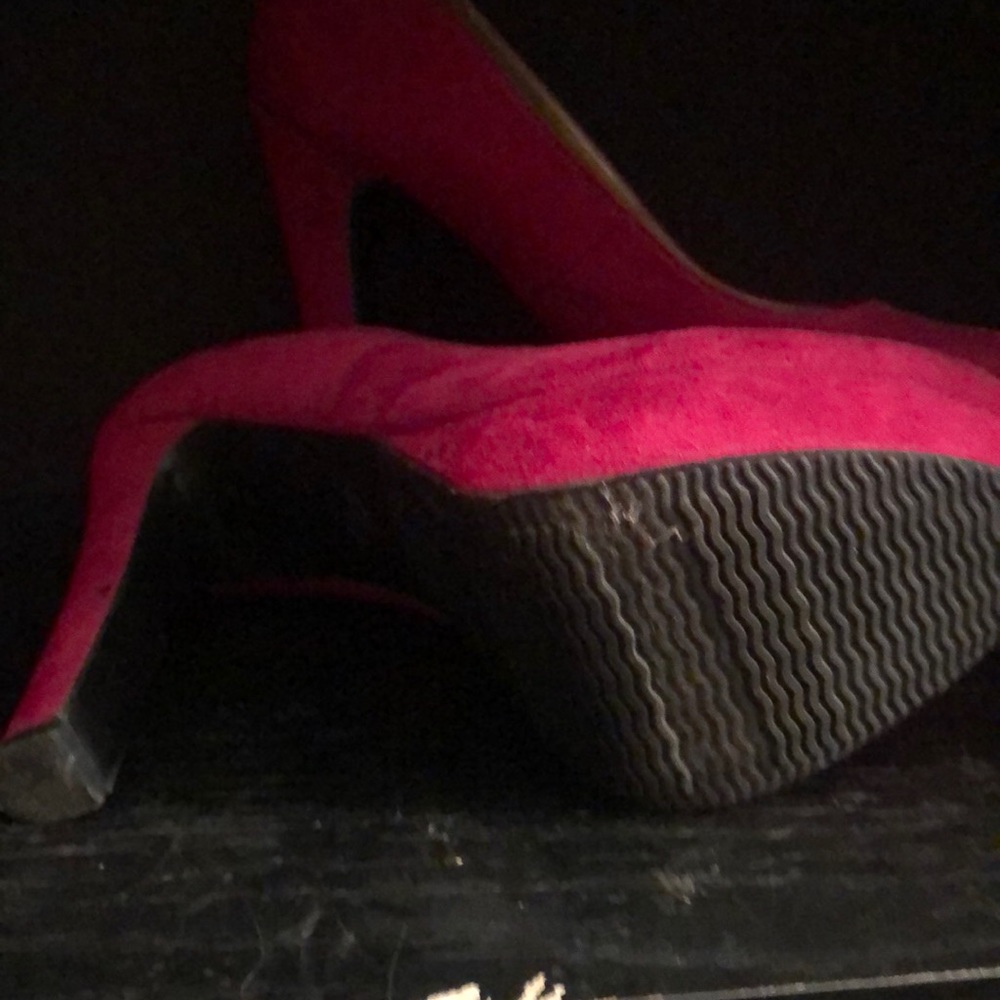 Pink Heels (Platform) - Picture 2 of 4